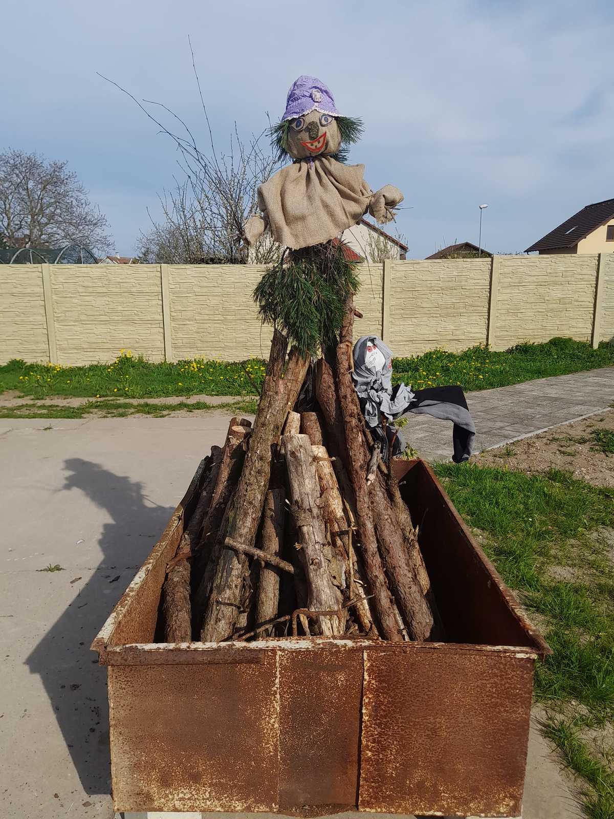 279070100_1331218520712885_1069726920046443516_n