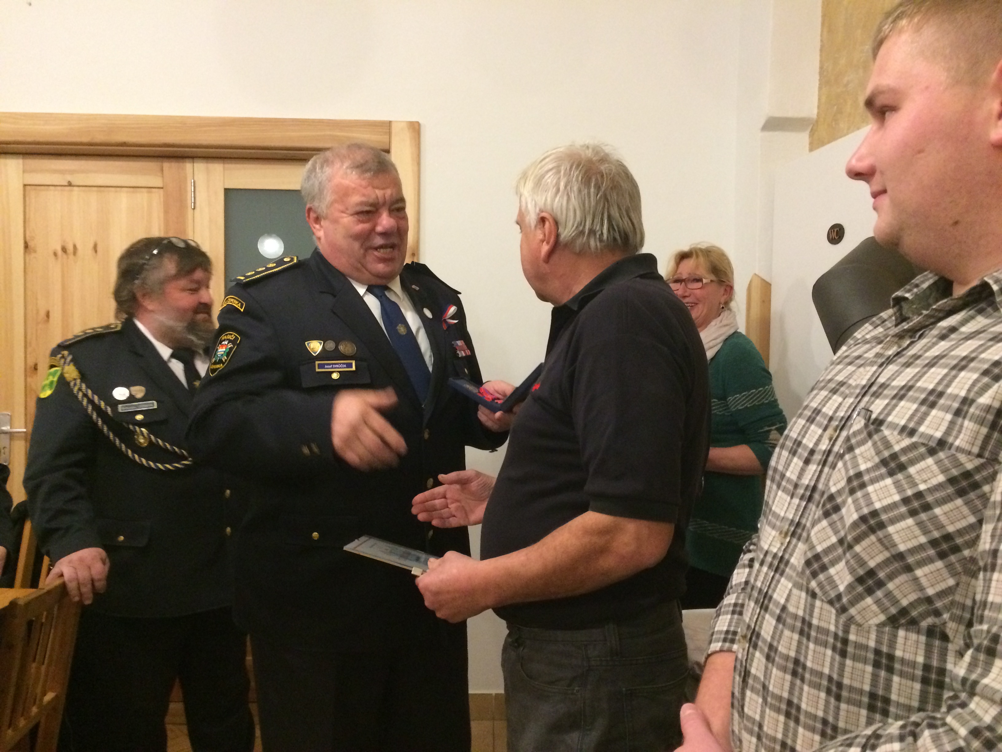 91B57E62-CBFF-4034-8DC9-954AA7FADEB1