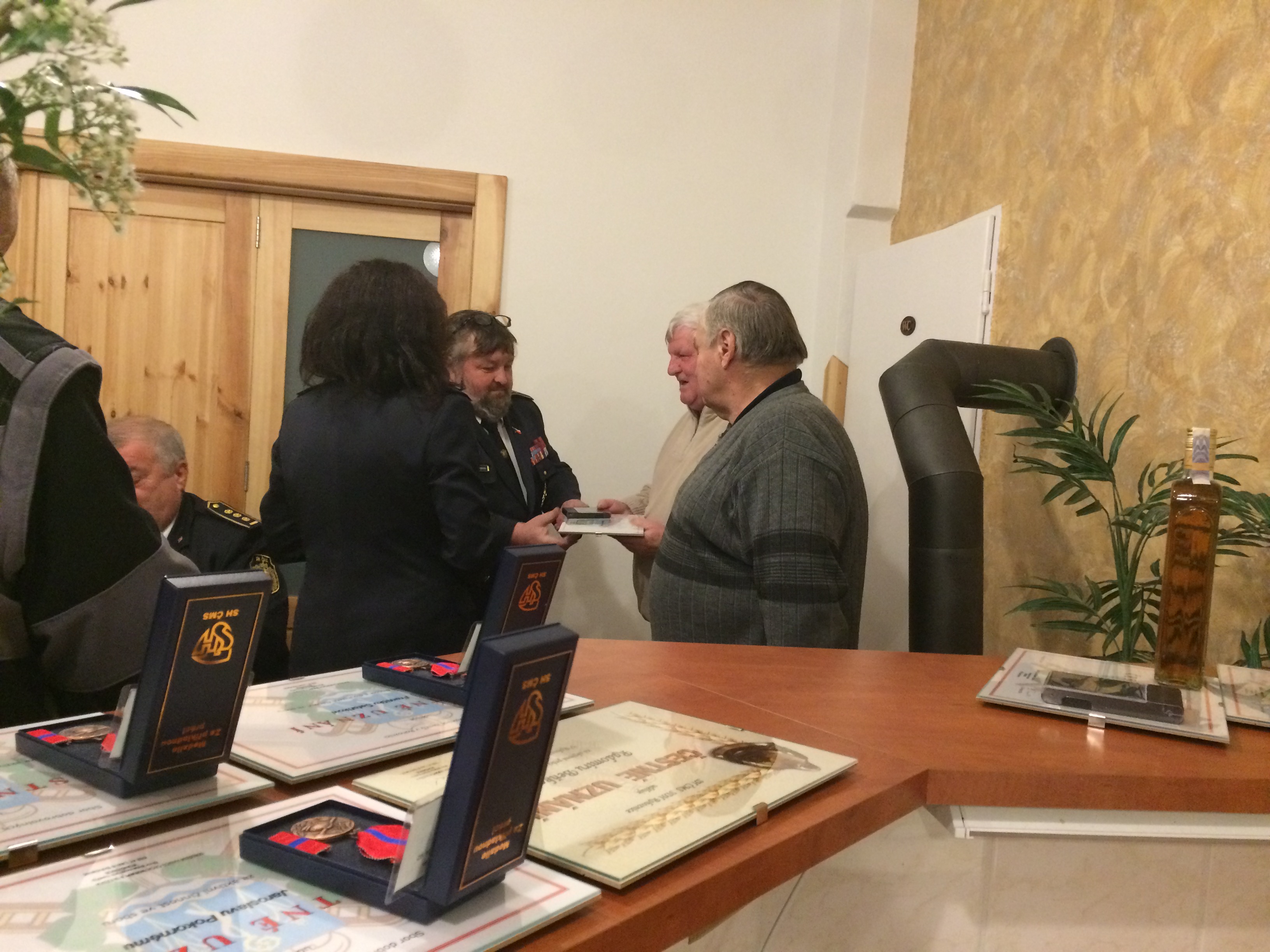 B0F5389A-2685-4505-B88B-07F5201AE2D0